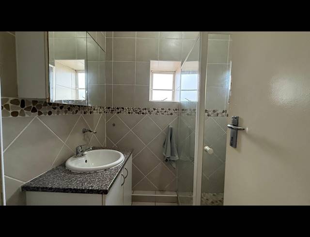 2 BEDROOM APARTMENT FOR SALE IN MORNINGSIDE